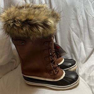 NEW Portland Boot Company Women's Cairo 12" Faux Fur Trim Snow Boot